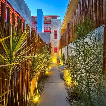 Uayma Increible Cuarto En El Centro Con Piscina Hotel